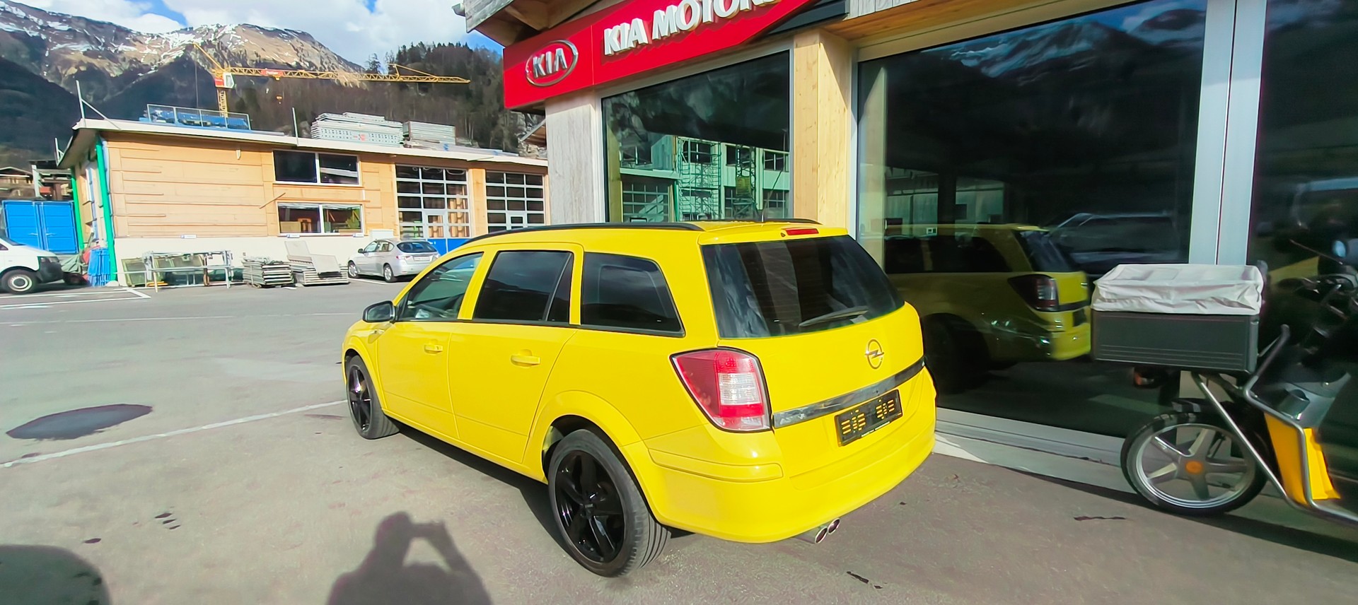 OPEL Astra Caravan 1.6i 16V Enjoy-image-11