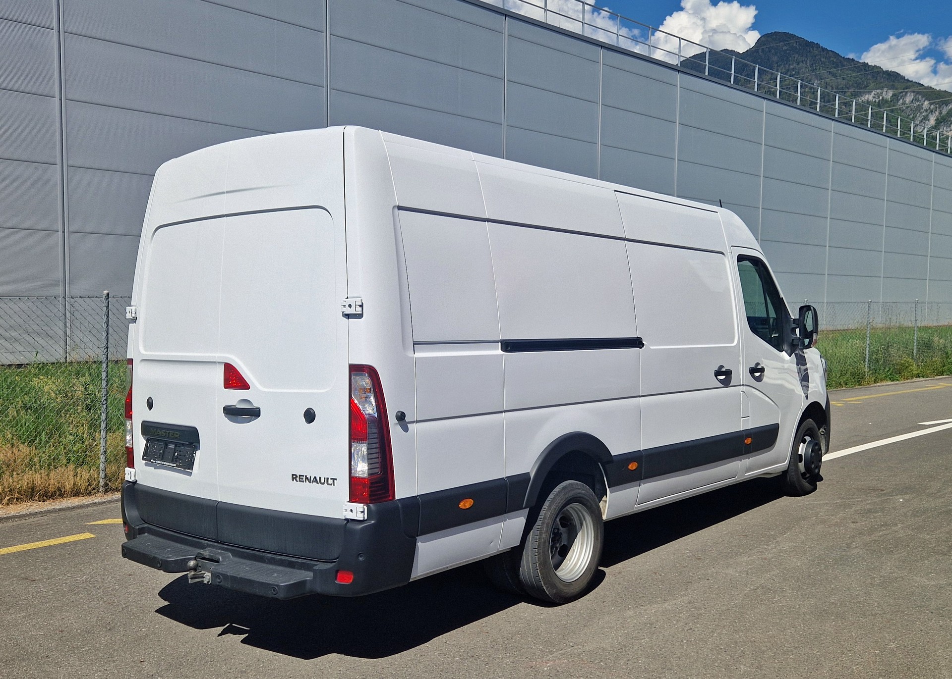 RENAULT Master P35 2.3 Blue dCi 165 L3H2 DB / RJ-image-2