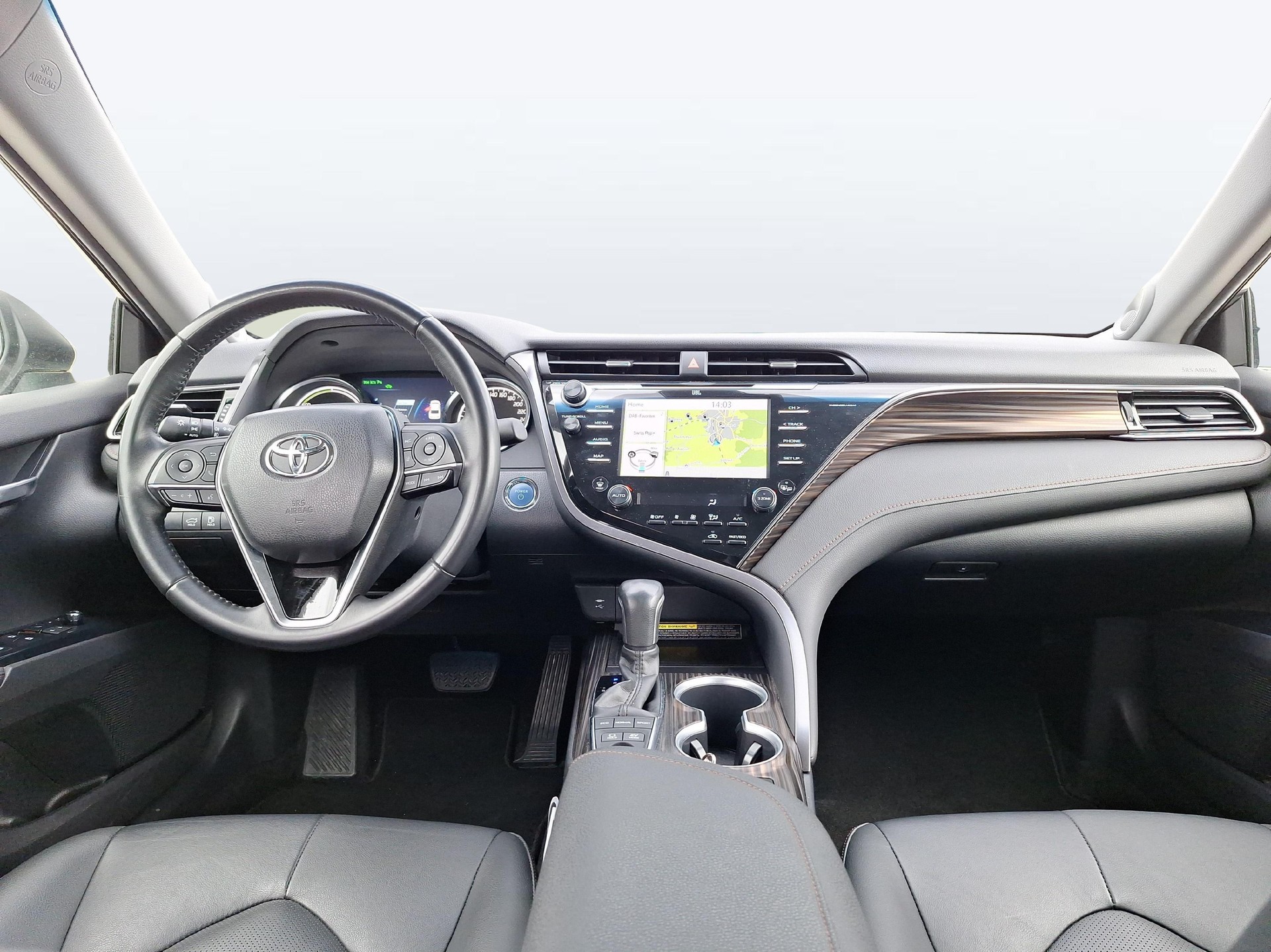 TOYOTA Camry 2.5 HSD Premium-image-12