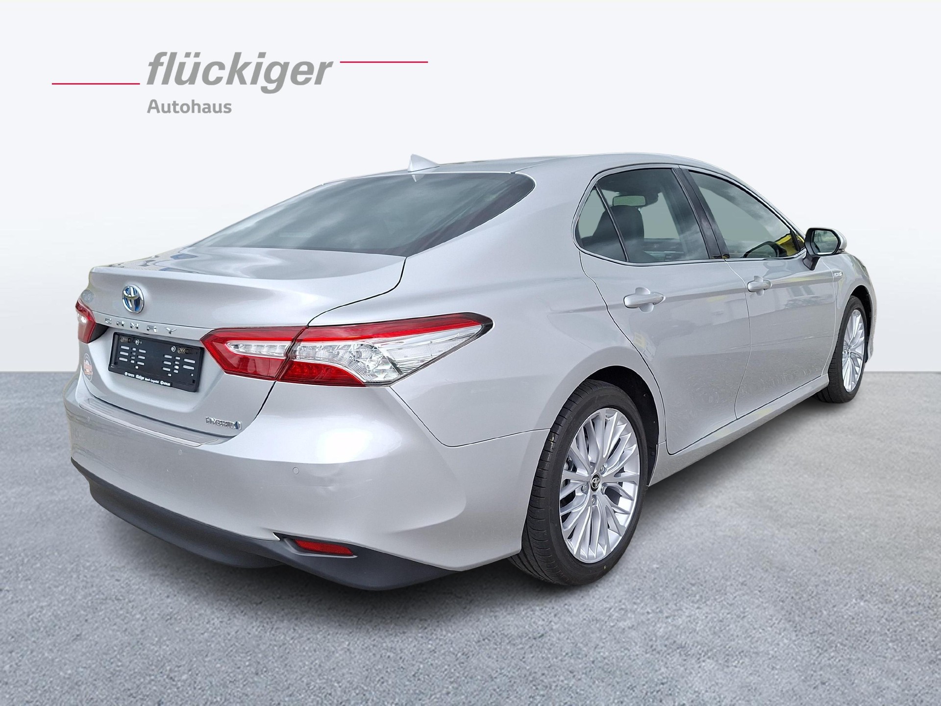 TOYOTA Camry 2.5 HSD Premium-image-4