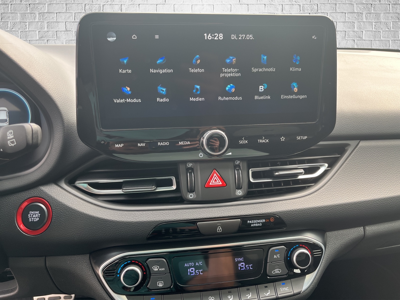 HYUNDAI i30 Wagon 1.5 T-GDi N Line 48V MH DCT-image-10