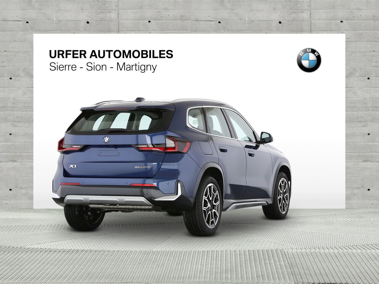BMW X1 xDrive 23i 48V xLine-image-3