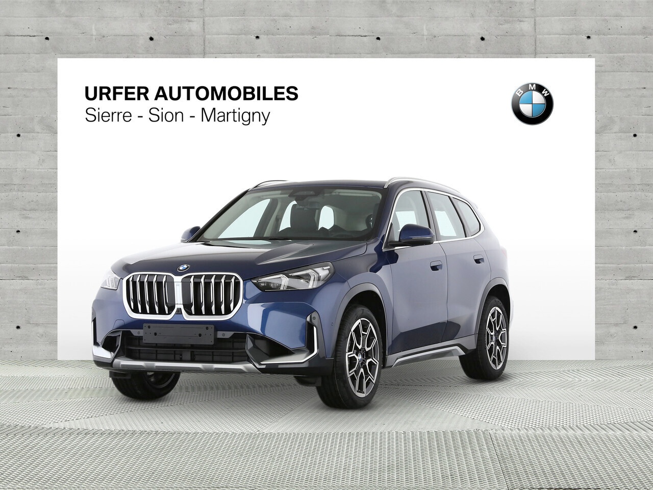 BMW X1 xDrive 23i 48V xLine-image-0