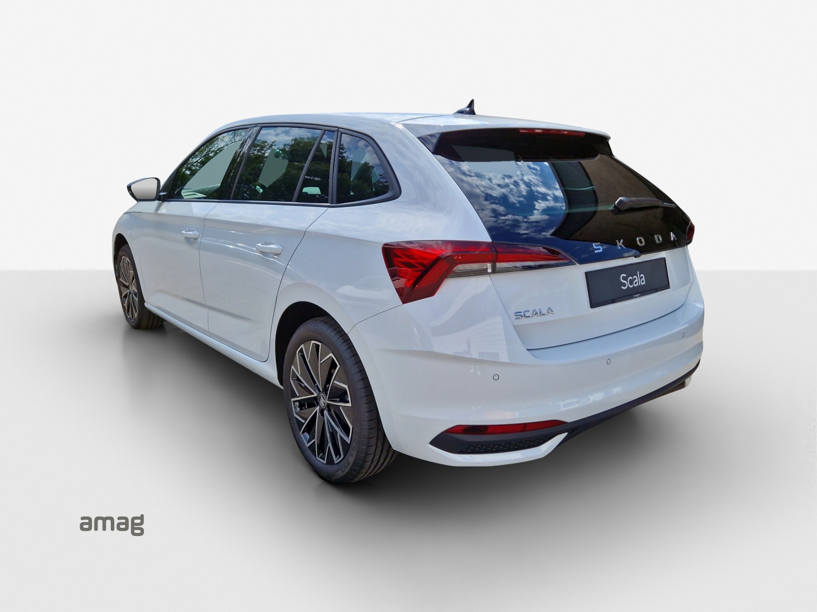 SKODA Scala 1.0 TSI Dynamic DSG-image-2