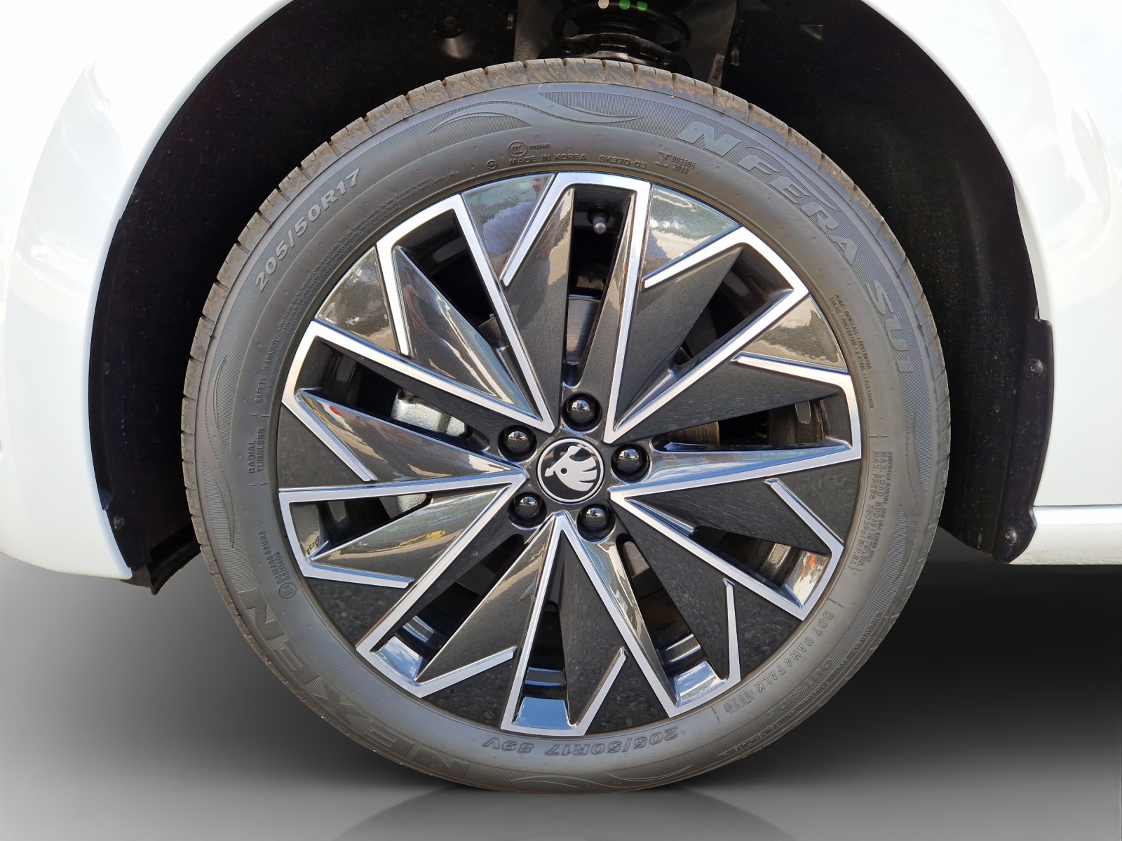 SKODA Scala 1.0 TSI Dynamic DSG-image-13
