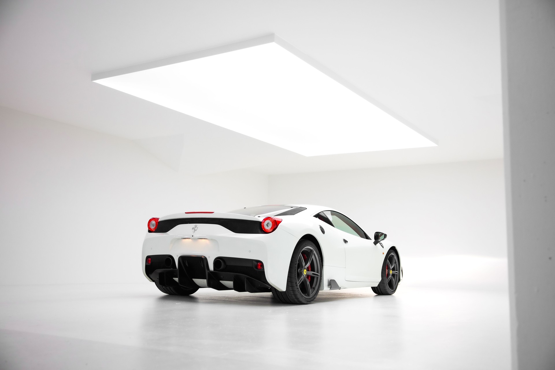 FERRARI 458 Speciale 4.5 V8-image-1