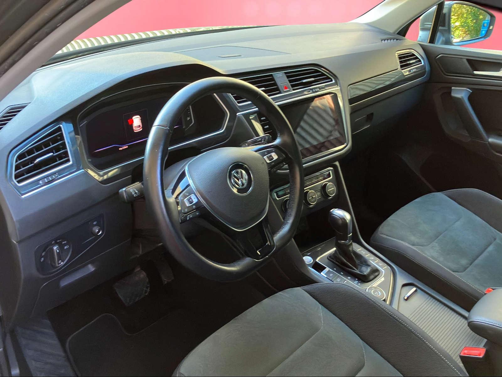 VW Tiguan 2.0 TSI Highline DSG-image-4
