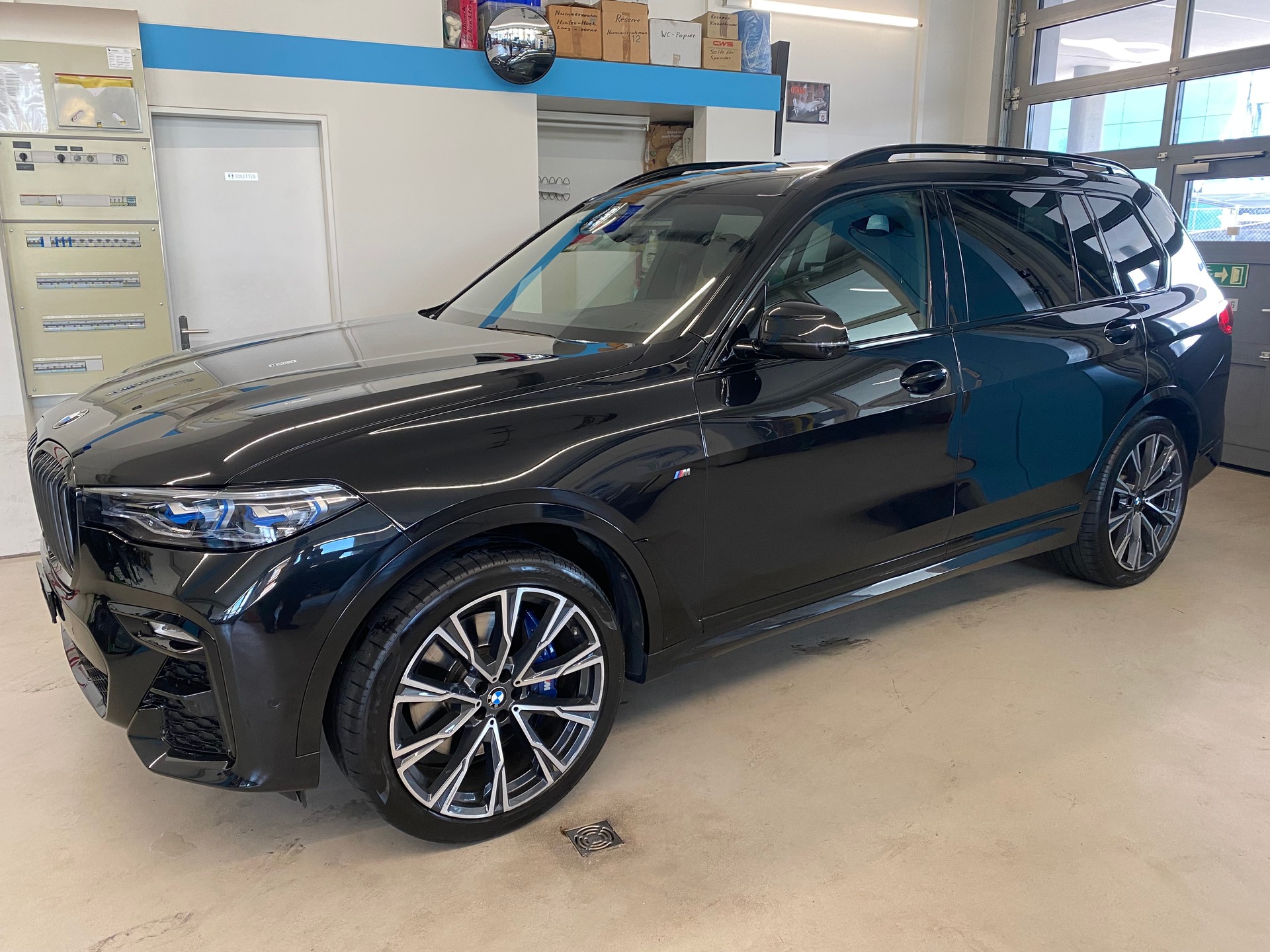 BMW X7 xDrive M50i Steptronic-image-0
