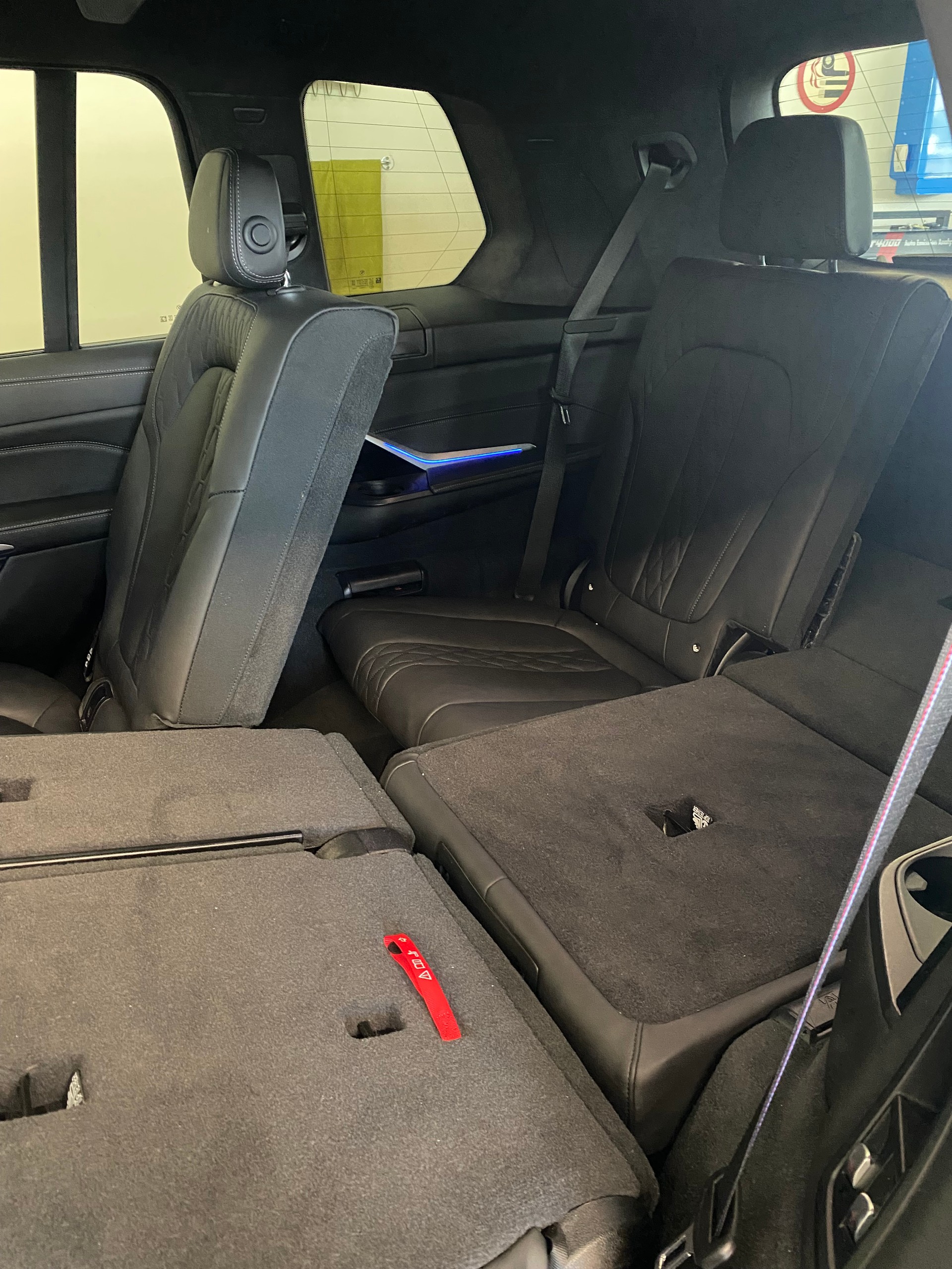 BMW X7 xDrive M50i Steptronic-image-9