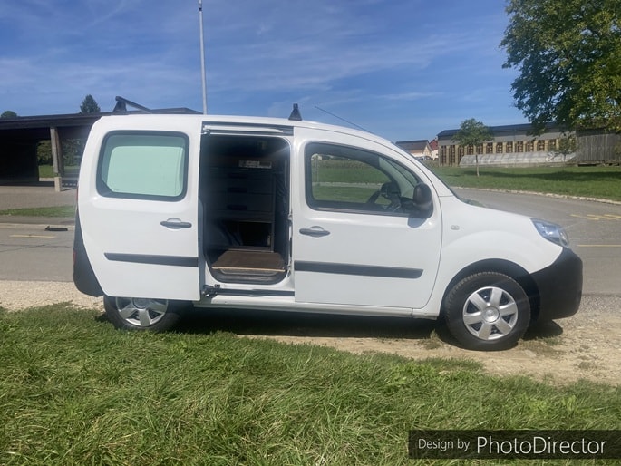 RENAULT Kangoo Medium 1.6 105 Business A-image-3