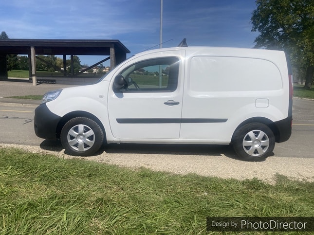 RENAULT Kangoo Medium 1.6 105 Business A-image-2