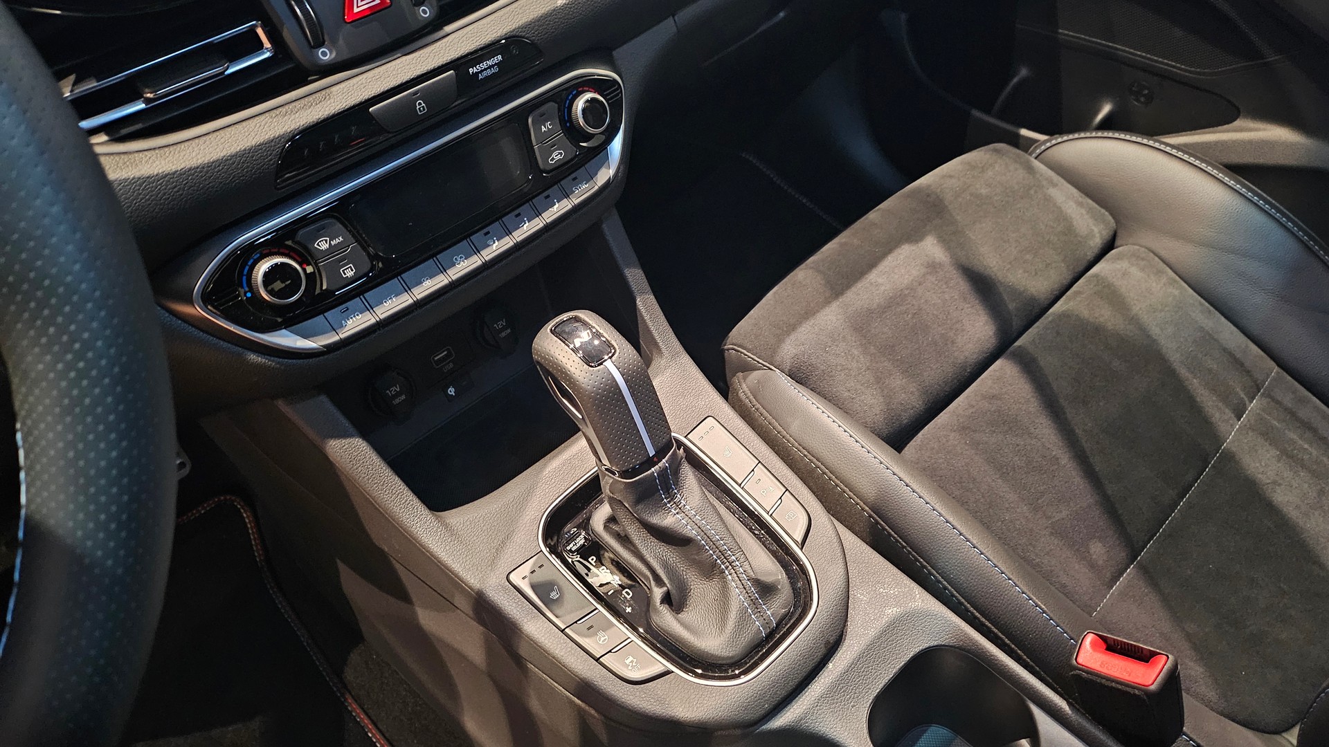 HYUNDAI i30 2.0 T-GDi N DCT-image-27