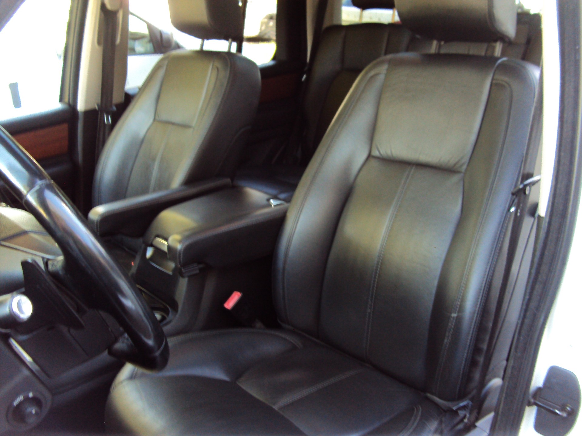 LAND ROVER Discovery 3.0 SDV6 HSE Automatic-image-12