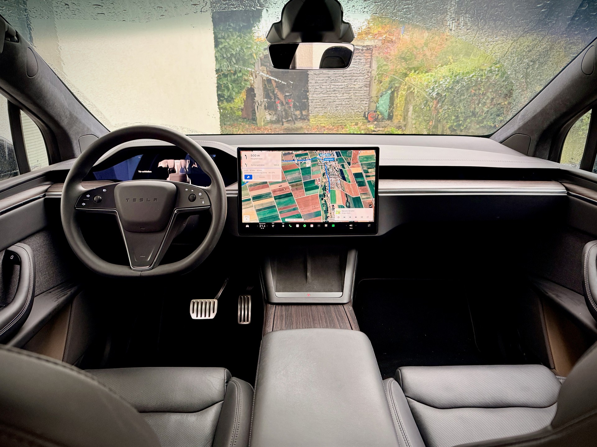 TESLA Model X Long Range-image-14