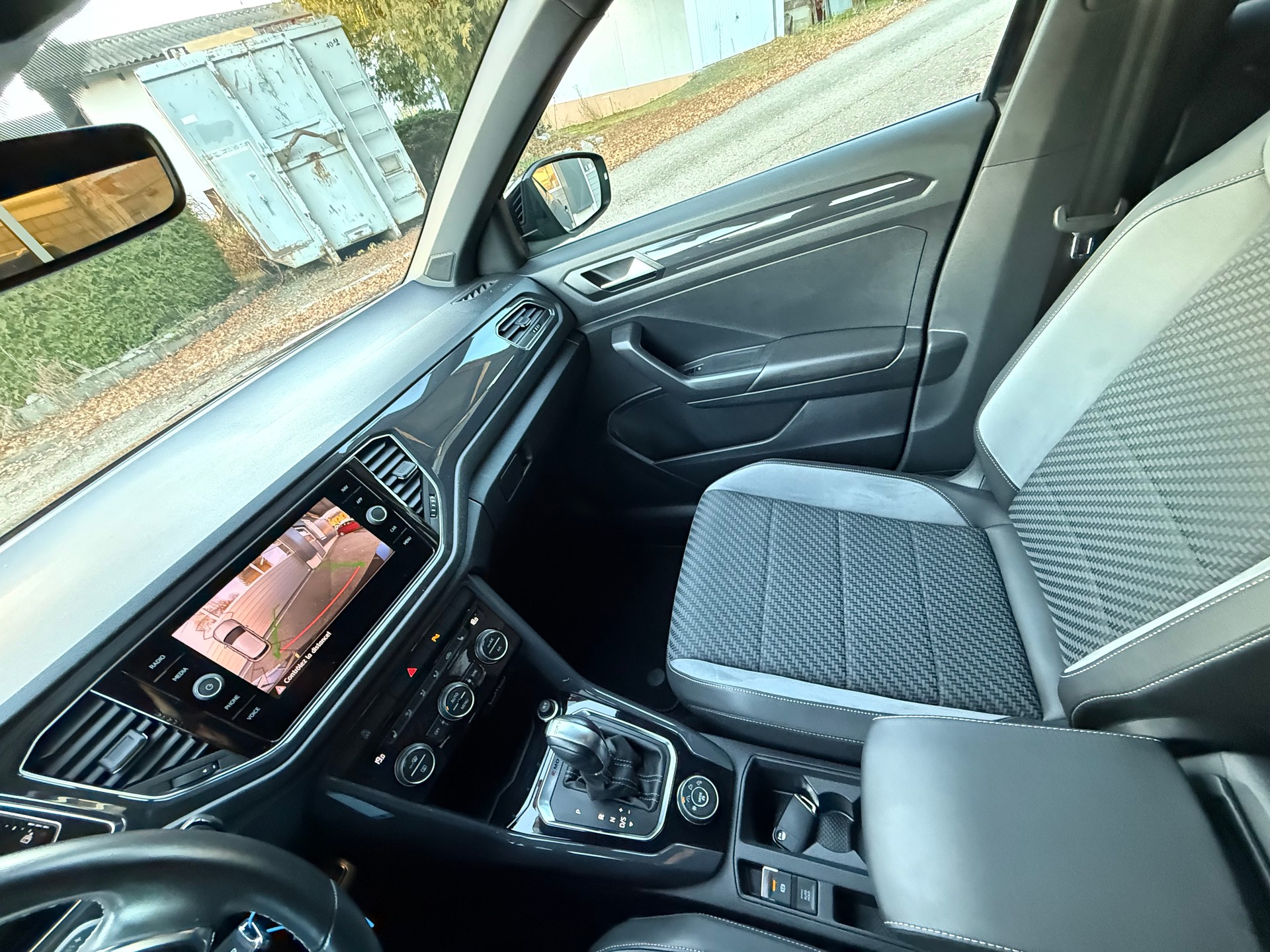 VW T-Roc 2.0 TSI Sport DSG 4Motion R-LINE / VENDUE VERKAUFT-image-10