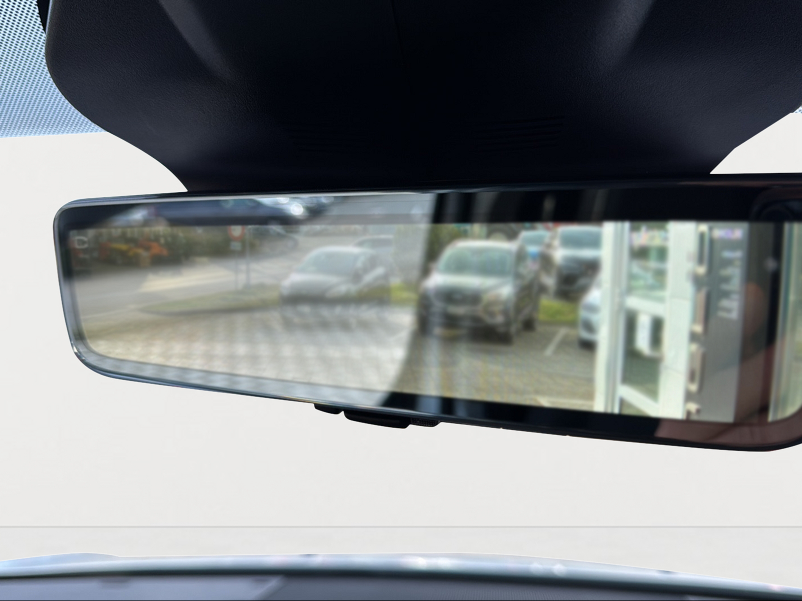 PEUGEOT Expert 2.2 BlueHDi 150 S&S Standard-image-13