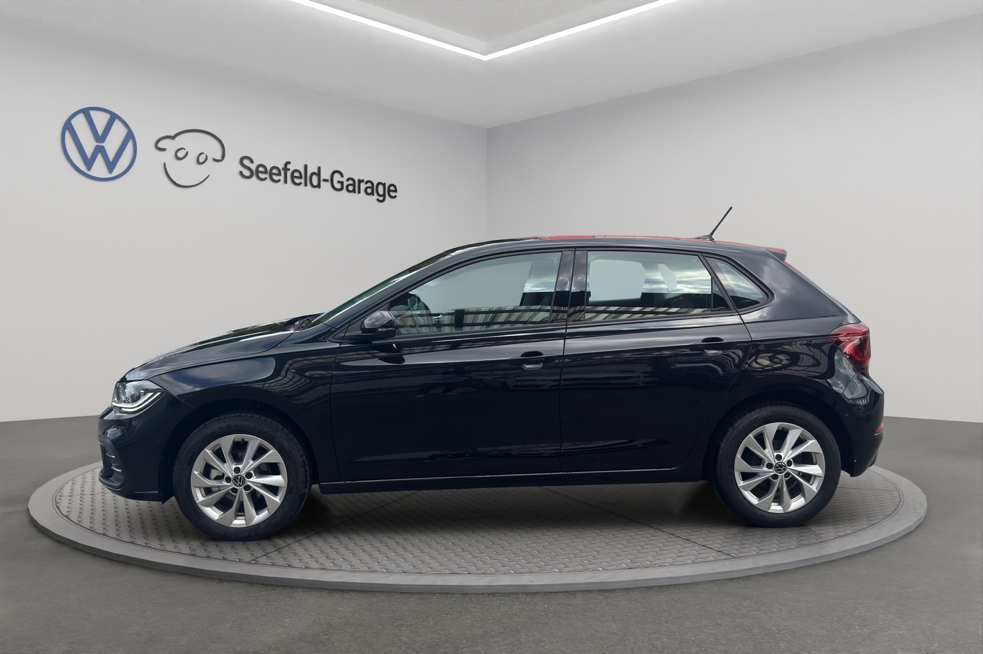 VW Polo 1.0 TSI Style DSG-image-2