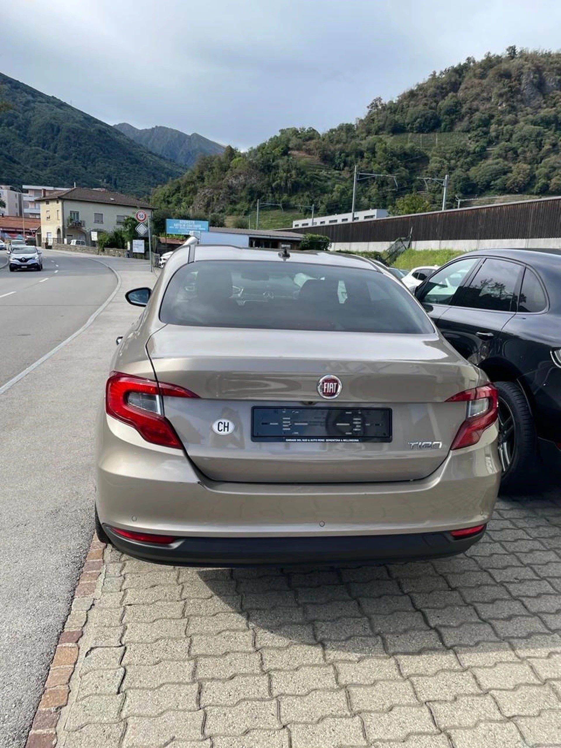FIAT Tipo 1.6 MJ Lounge-image-5