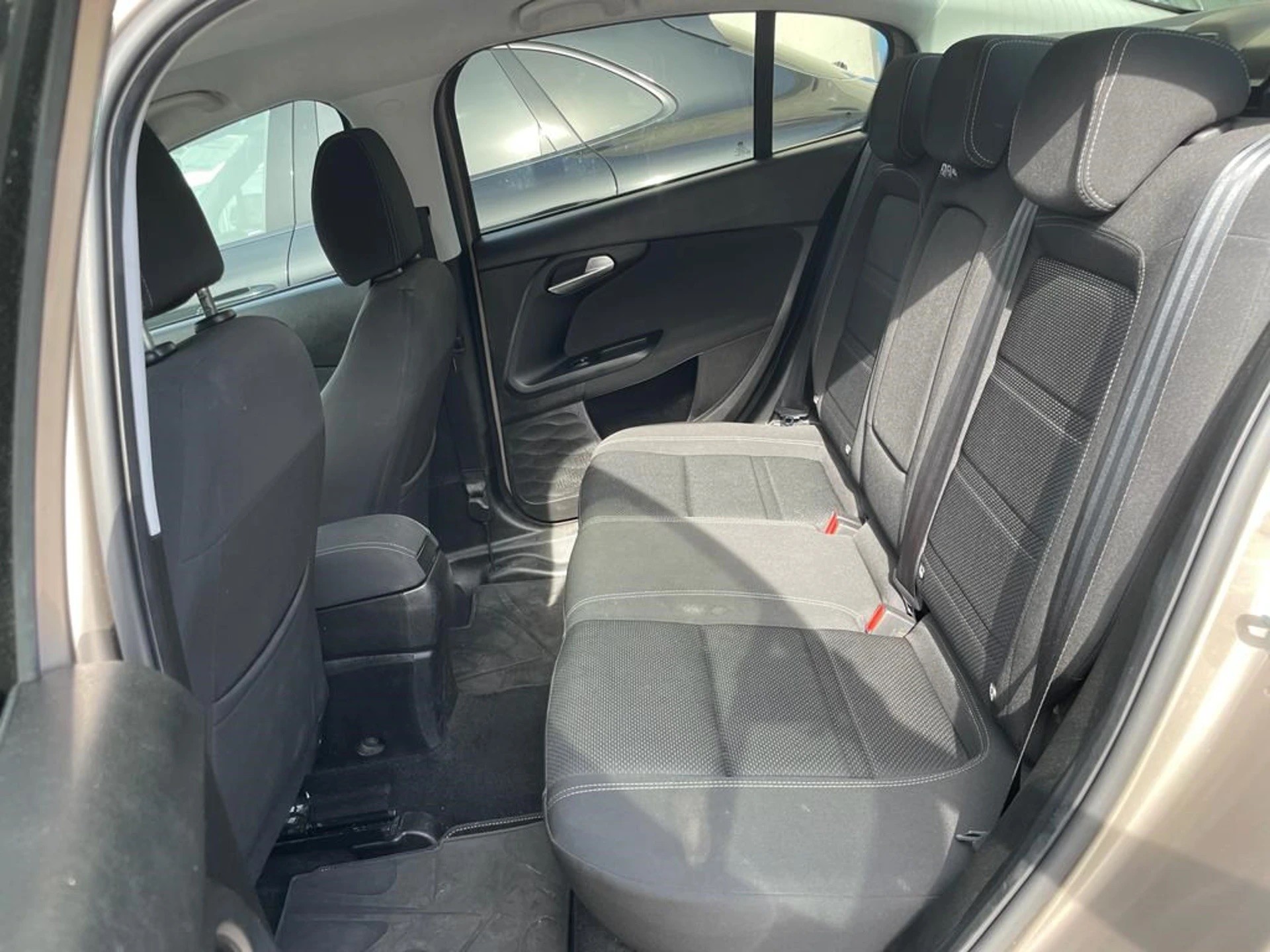 FIAT Tipo 1.6 MJ Lounge-image-14