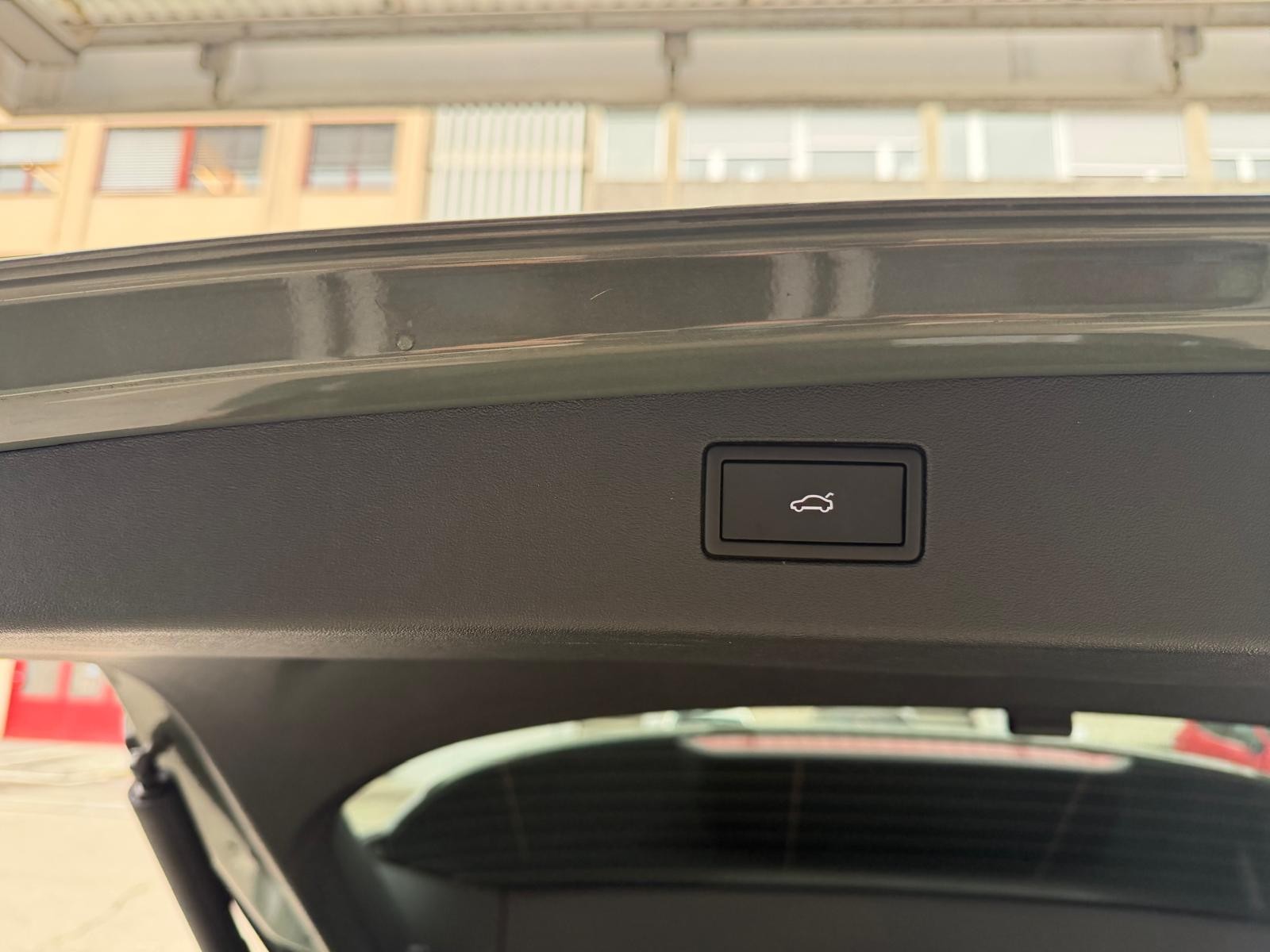 VW Tiguan 2.0 TSI DSG United 4Motion-image-7