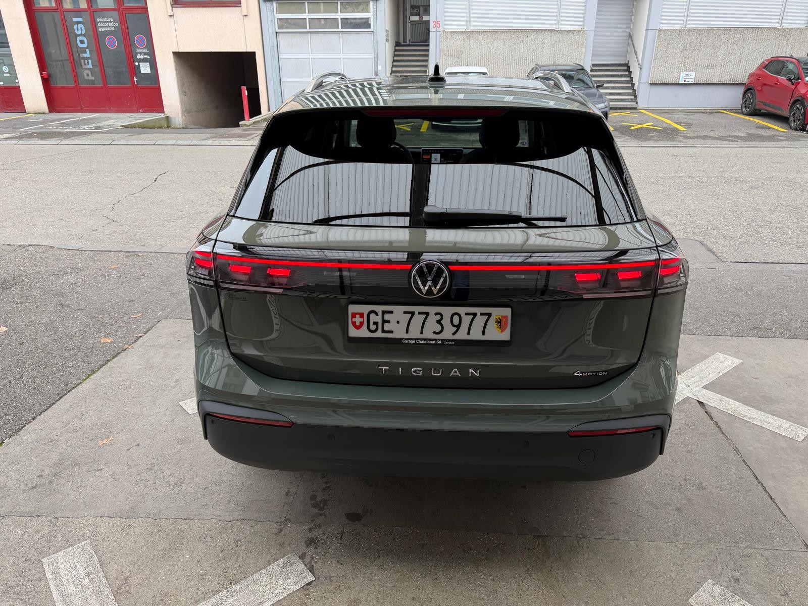VW Tiguan 2.0 TSI DSG United 4Motion-image-4