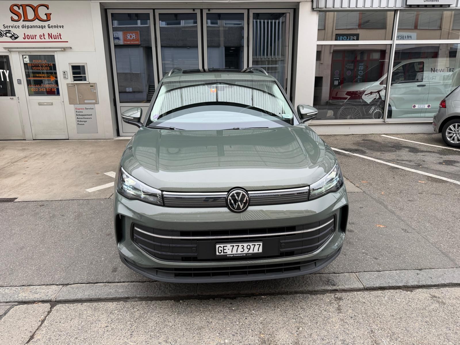 VW Tiguan 2.0 TSI DSG United 4Motion-image-2
