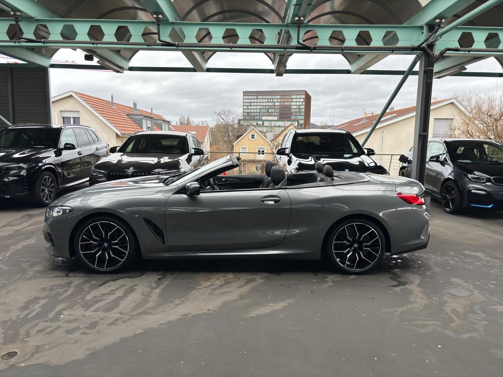 BMW 840i xDrive Cabriolet-image-23