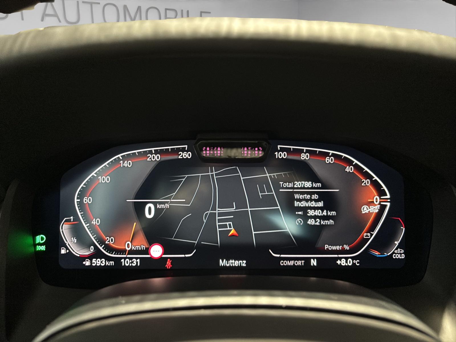BMW 840i xDrive Cabriolet-image-8