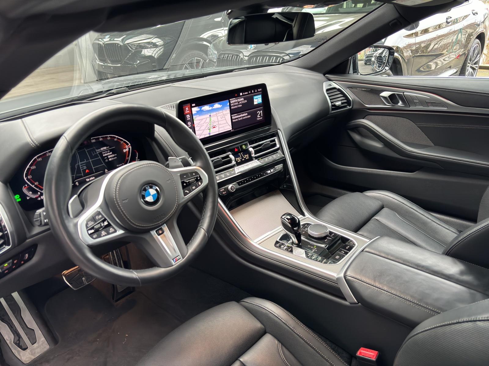 BMW 840i xDrive Cabriolet-image-22