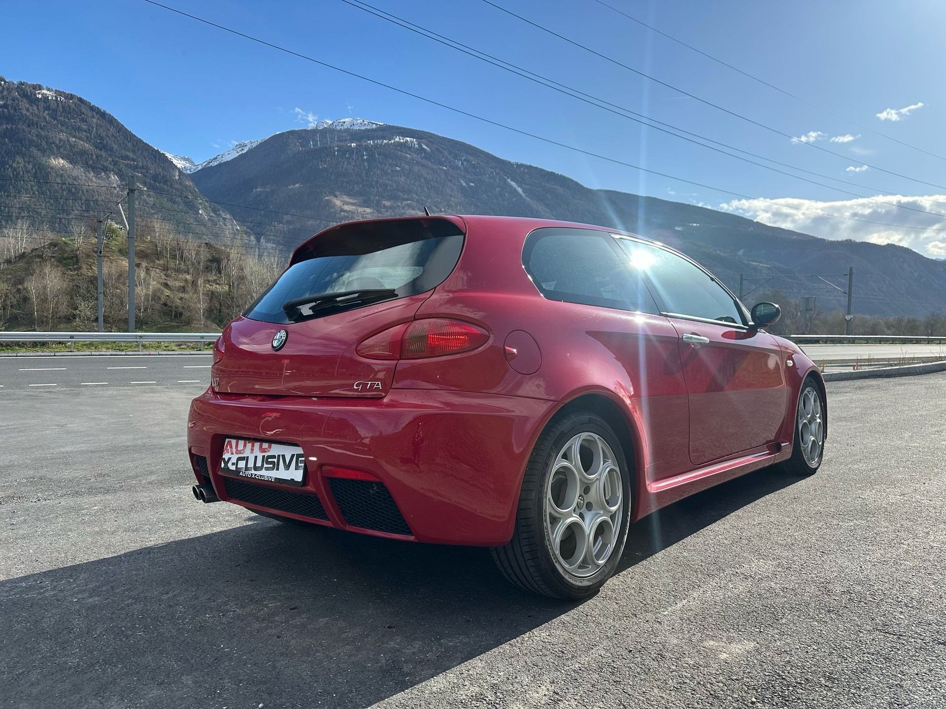 ALFA ROMEO 147 3.2 GTA-image-5