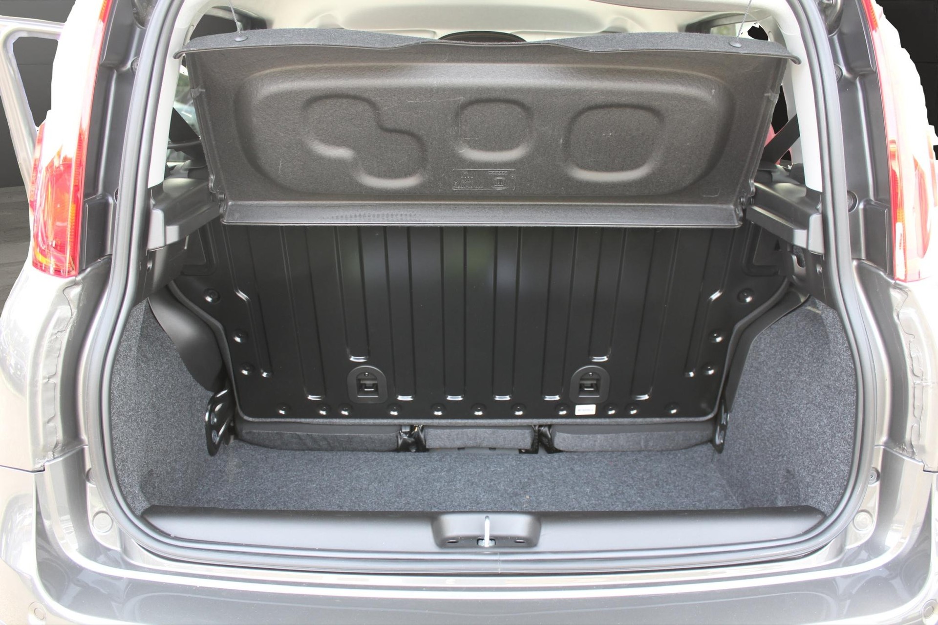 FIAT Panda 1.0 Hybrid City Life-image-10