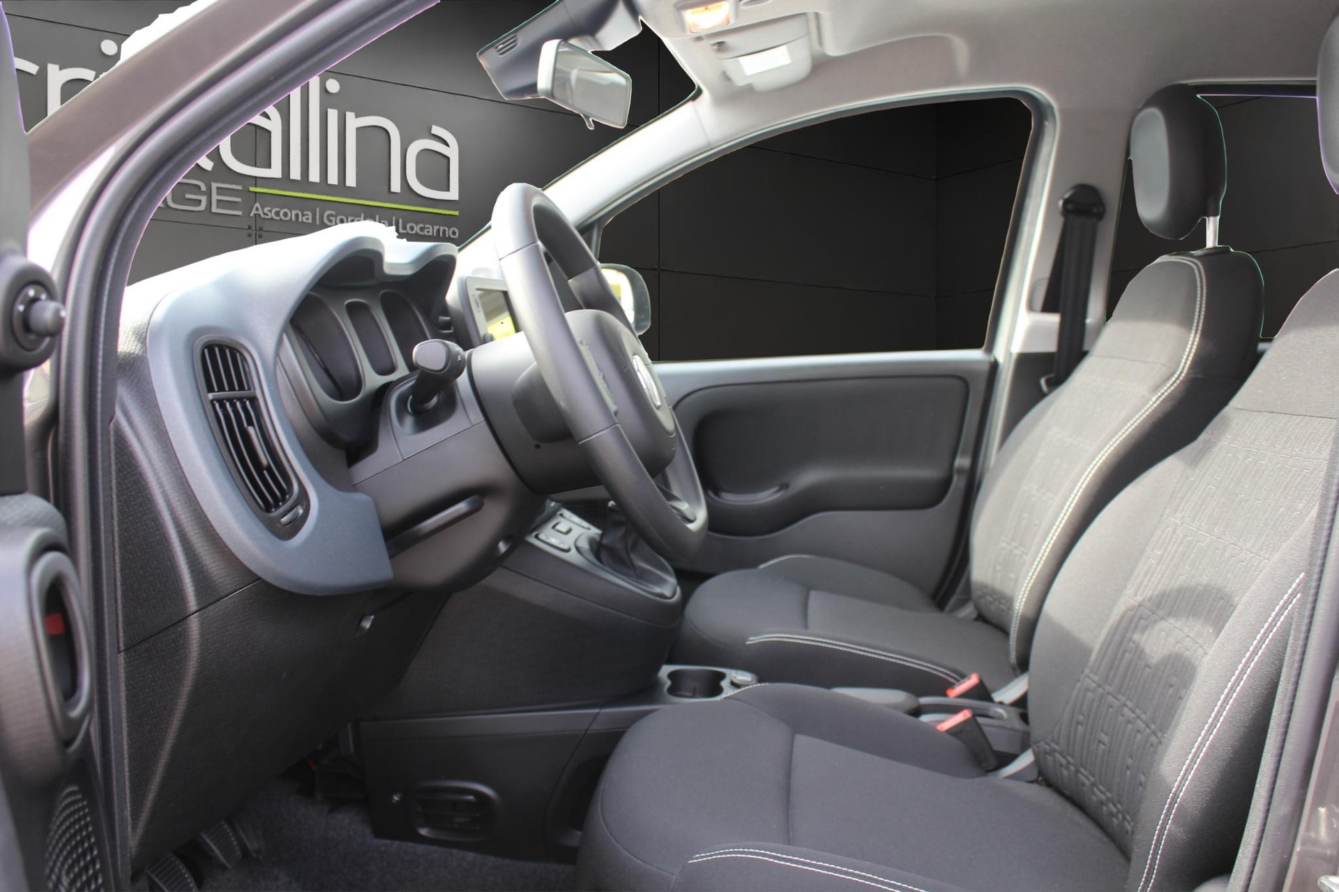 FIAT Panda 1.0 Hybrid City Life-image-6