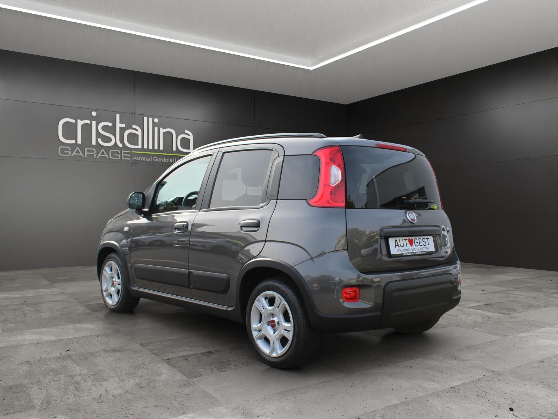 FIAT Panda 1.0 Hybrid City Life-image-2