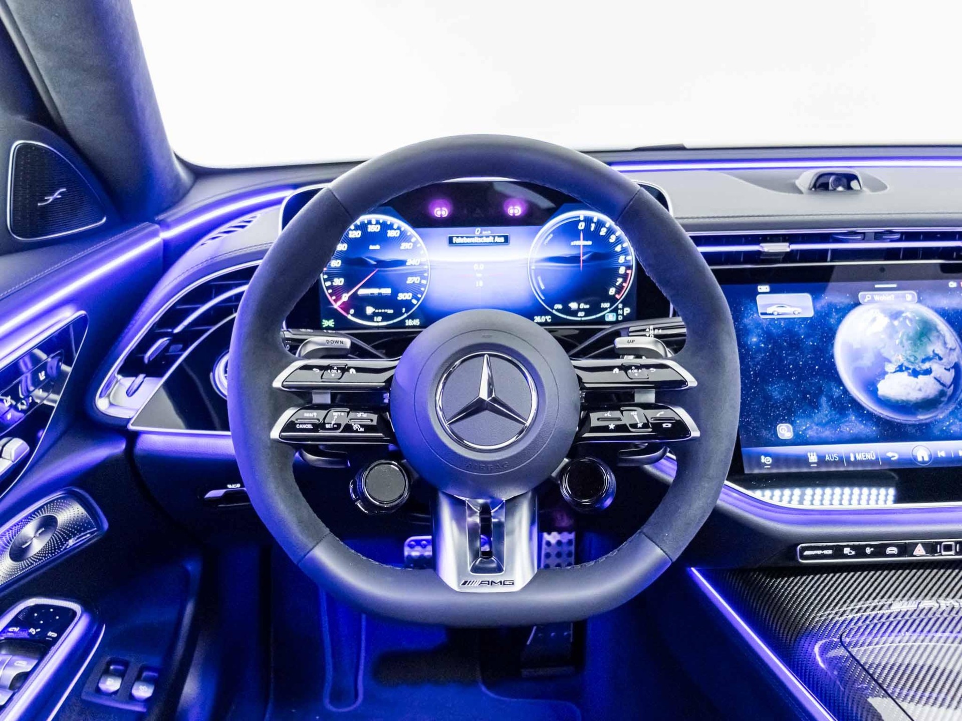 MERCEDES-BENZ E 53 AMG Hybrid 4MATIC+-image-10