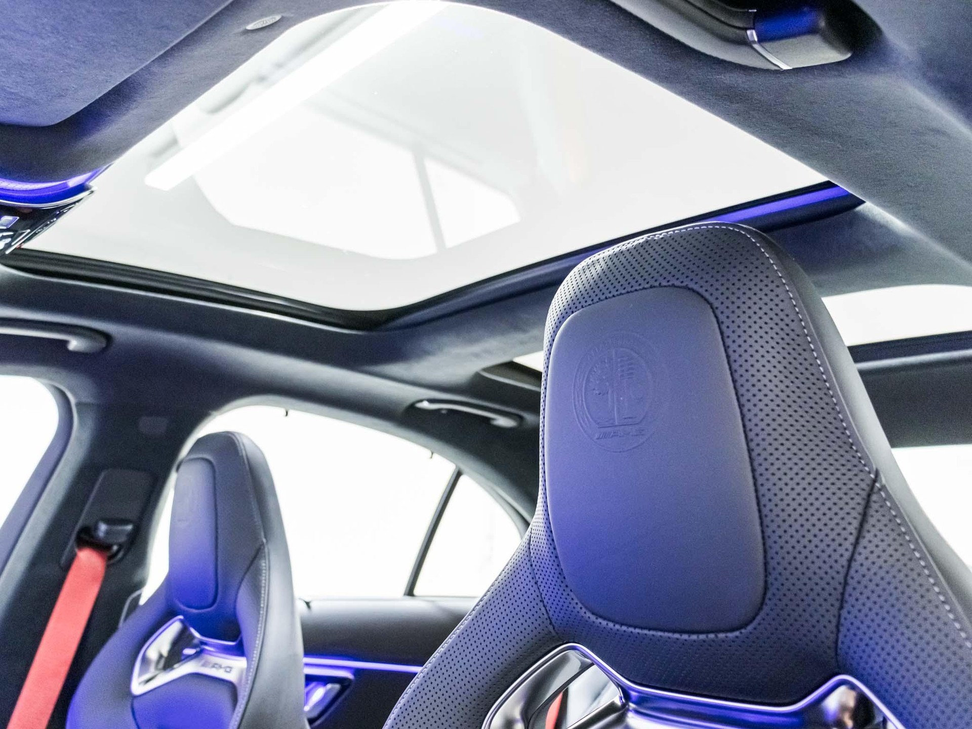 MERCEDES-BENZ E 53 AMG Hybrid 4MATIC+-image-8