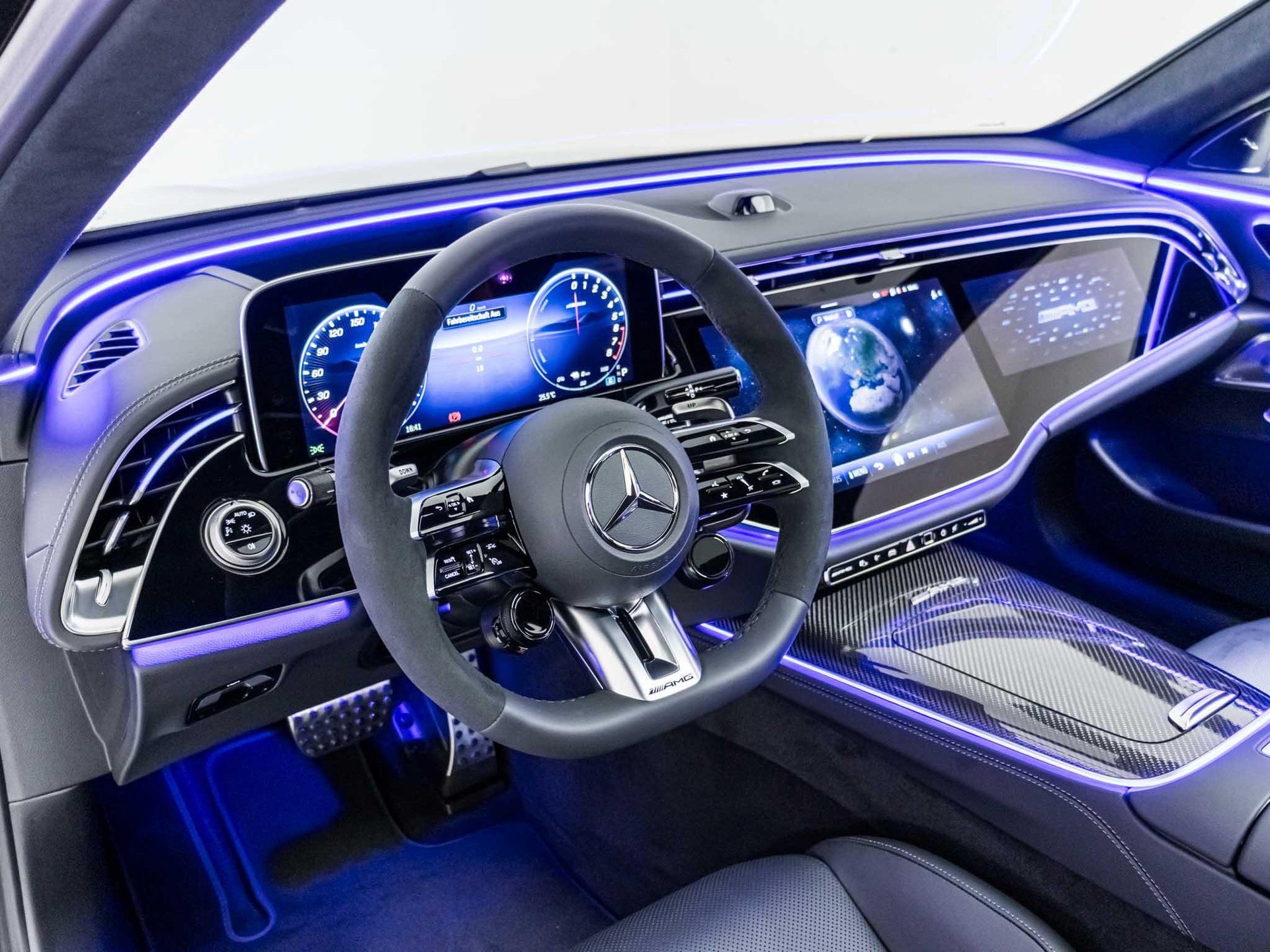 MERCEDES-BENZ E 53 AMG Hybrid 4MATIC+-image-9