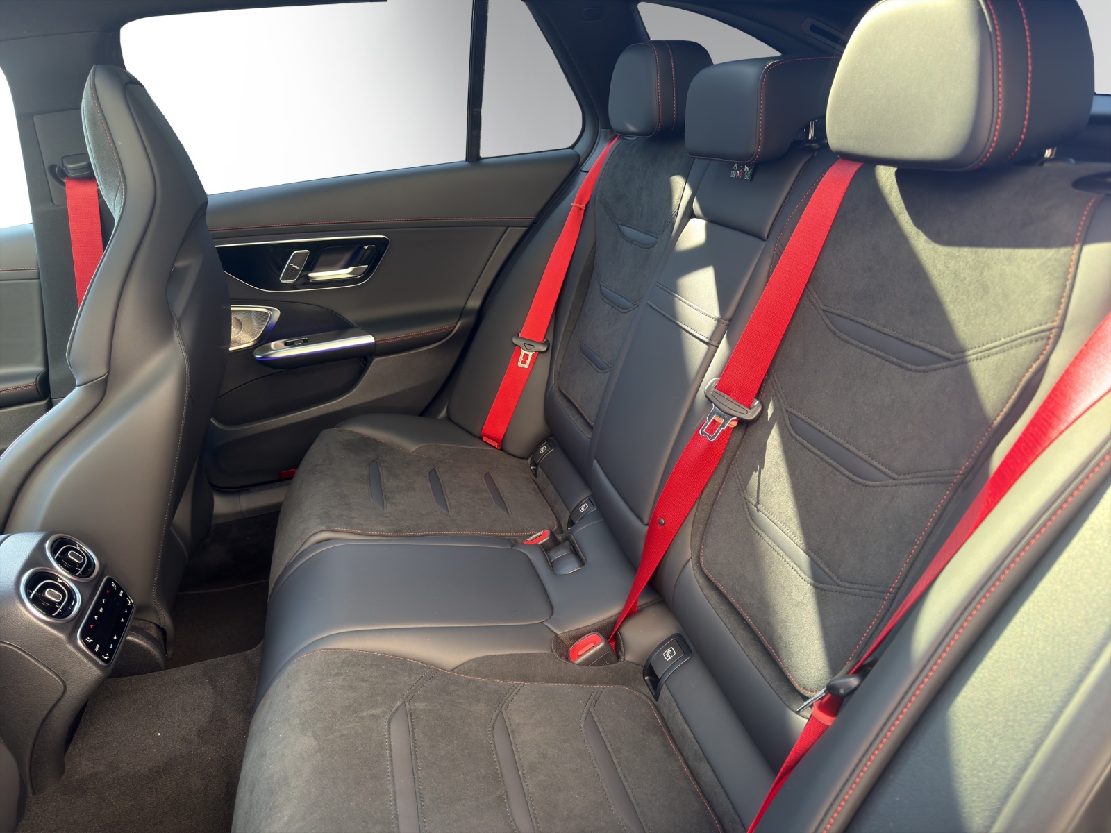 MERCEDES-BENZ C 43 AMG T 4 Matic Executive Edition-image-9