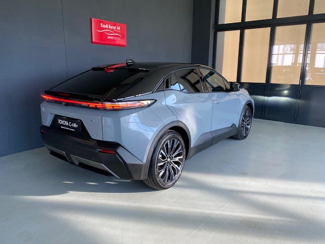 TOYOTA C-HR+ Premium AWD-image-4