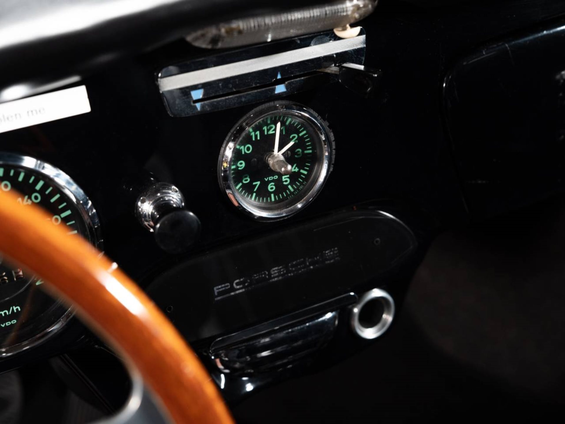 PORSCHE 356 C Coupé (Karmann)-image-16