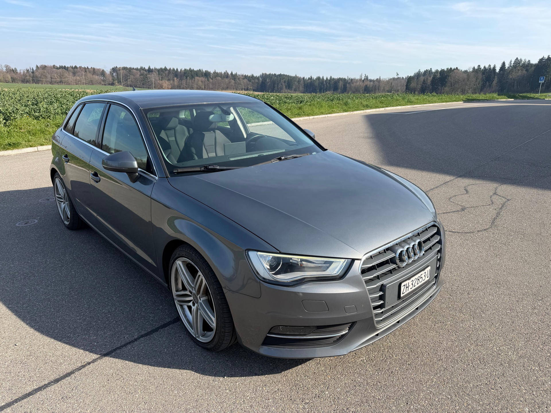 AUDI A3 Sportback 2.0 TDI Ambition-image-0