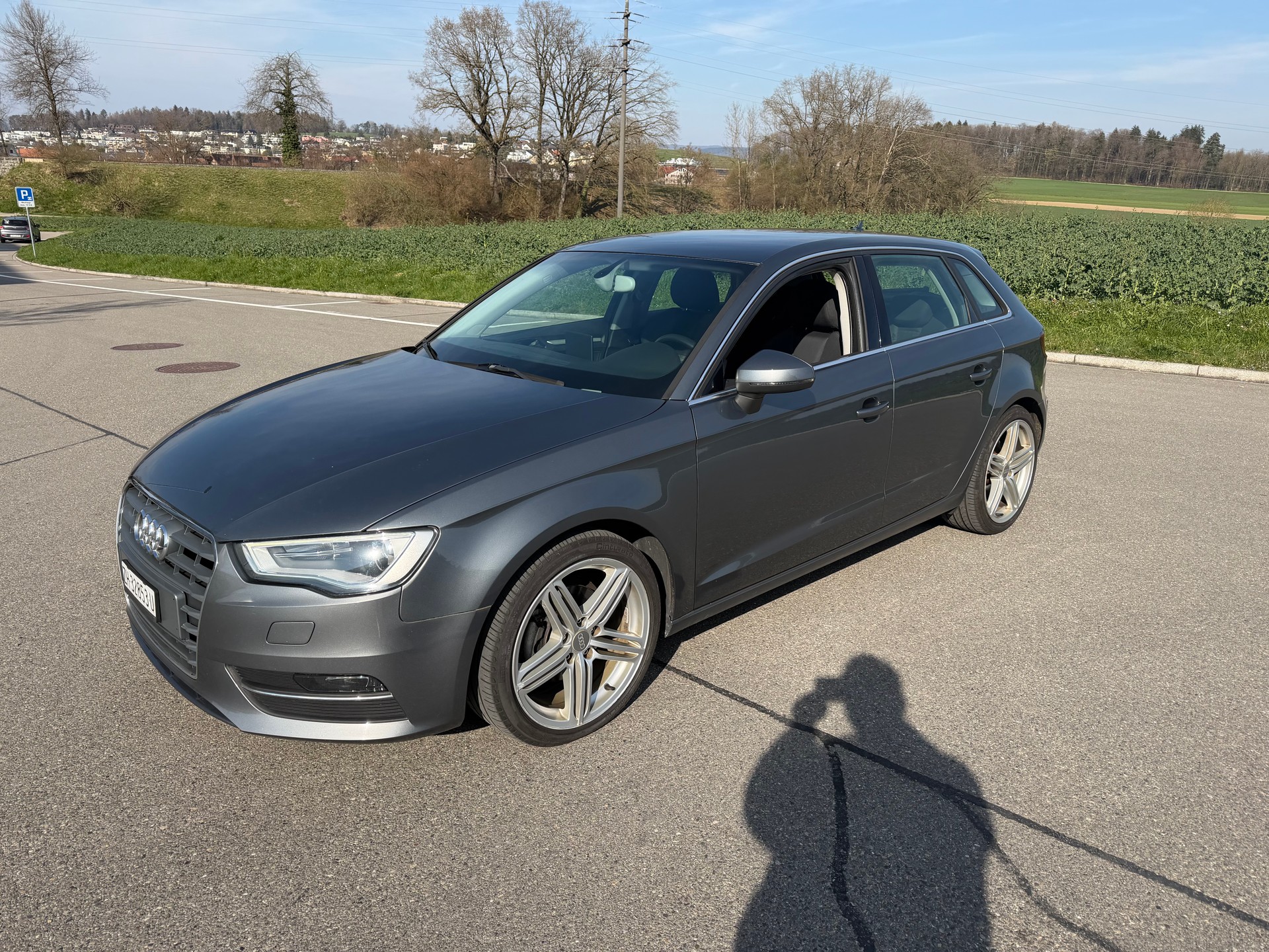 AUDI A3 Sportback 2.0 TDI Ambition-image-1