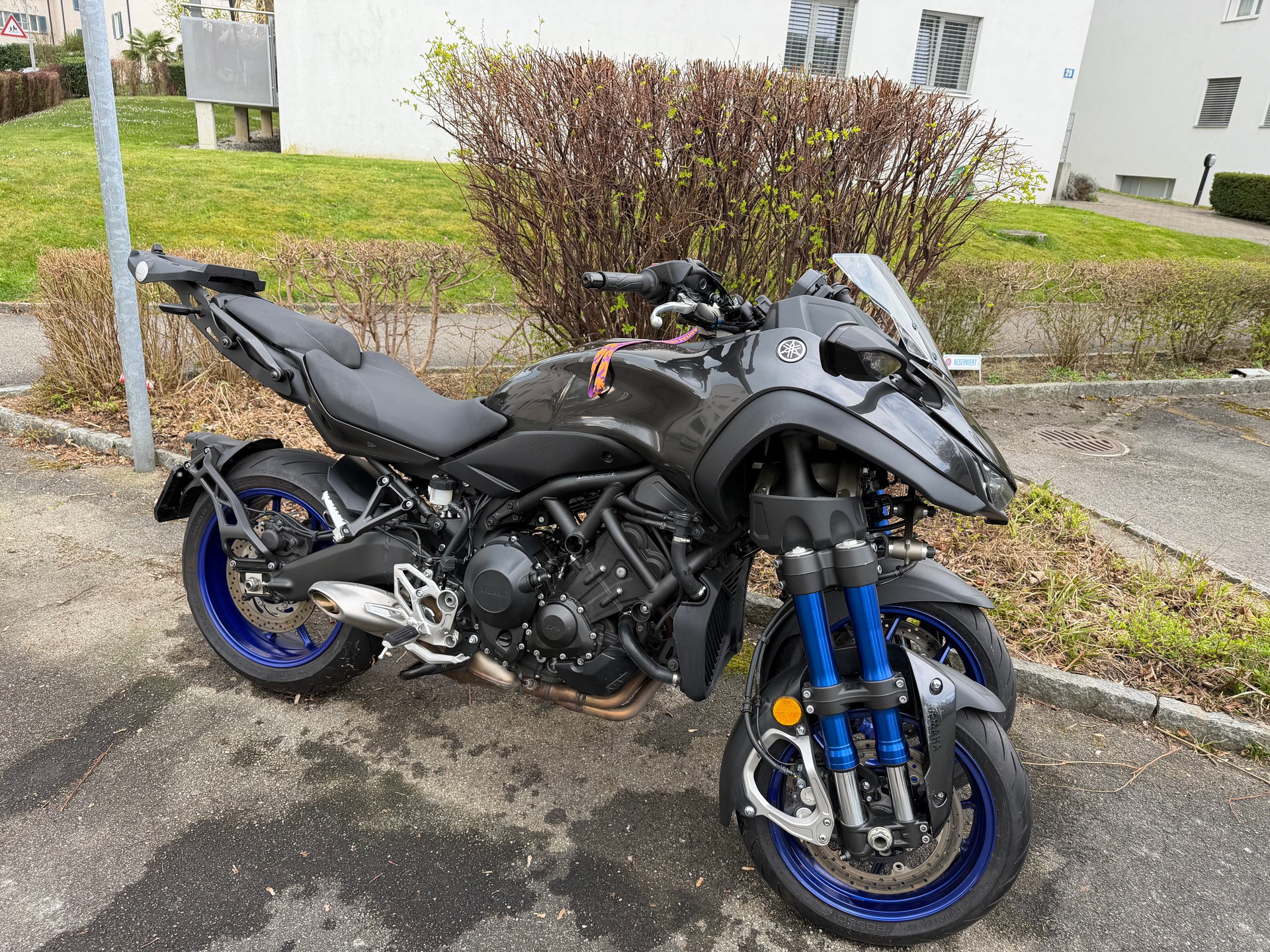 YAMAHA Niken-image-6