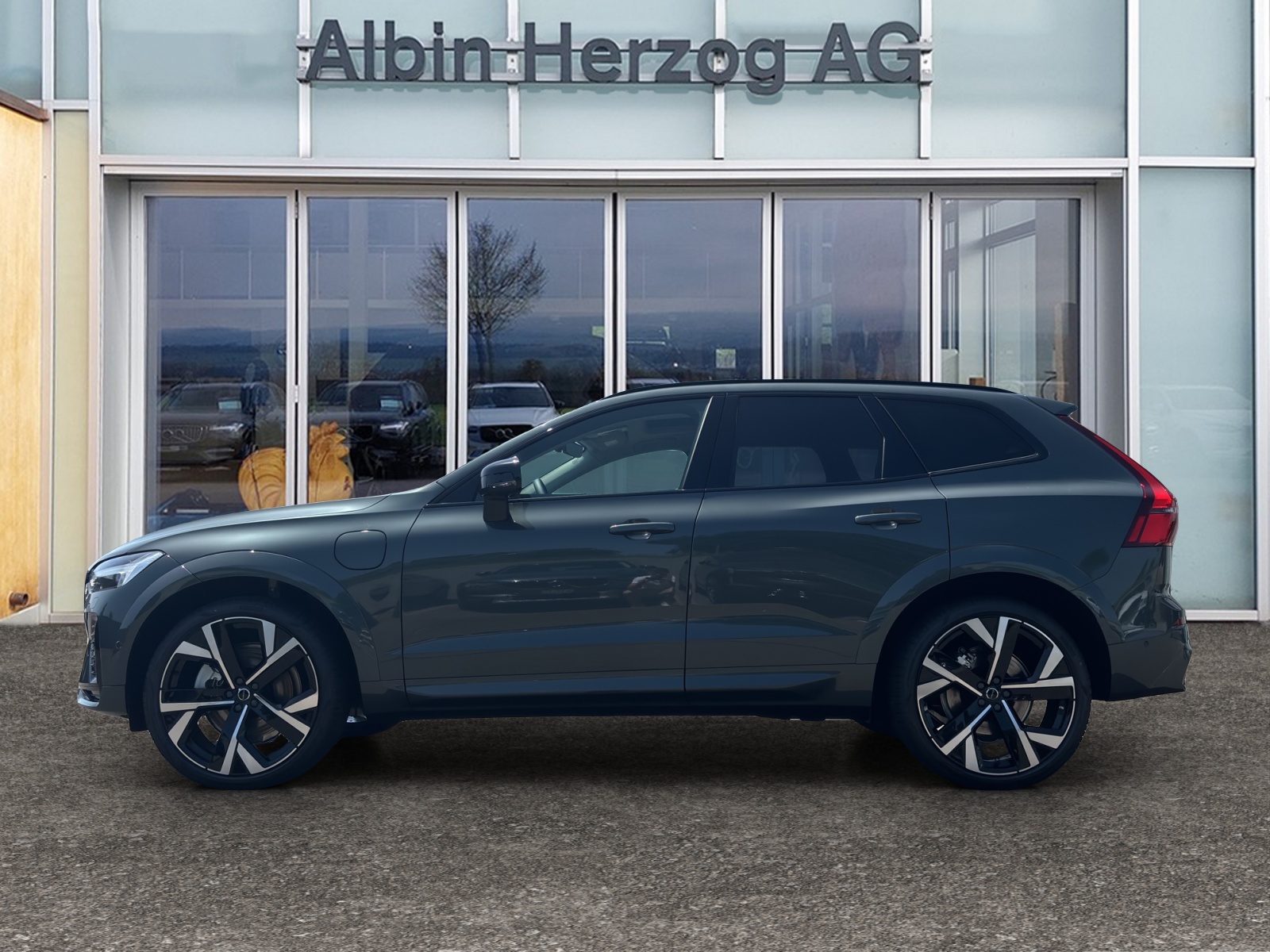 VOLVO XC60 2.0 T8 TE Ultra Dark eAWD 0,00% Leasing-image-1