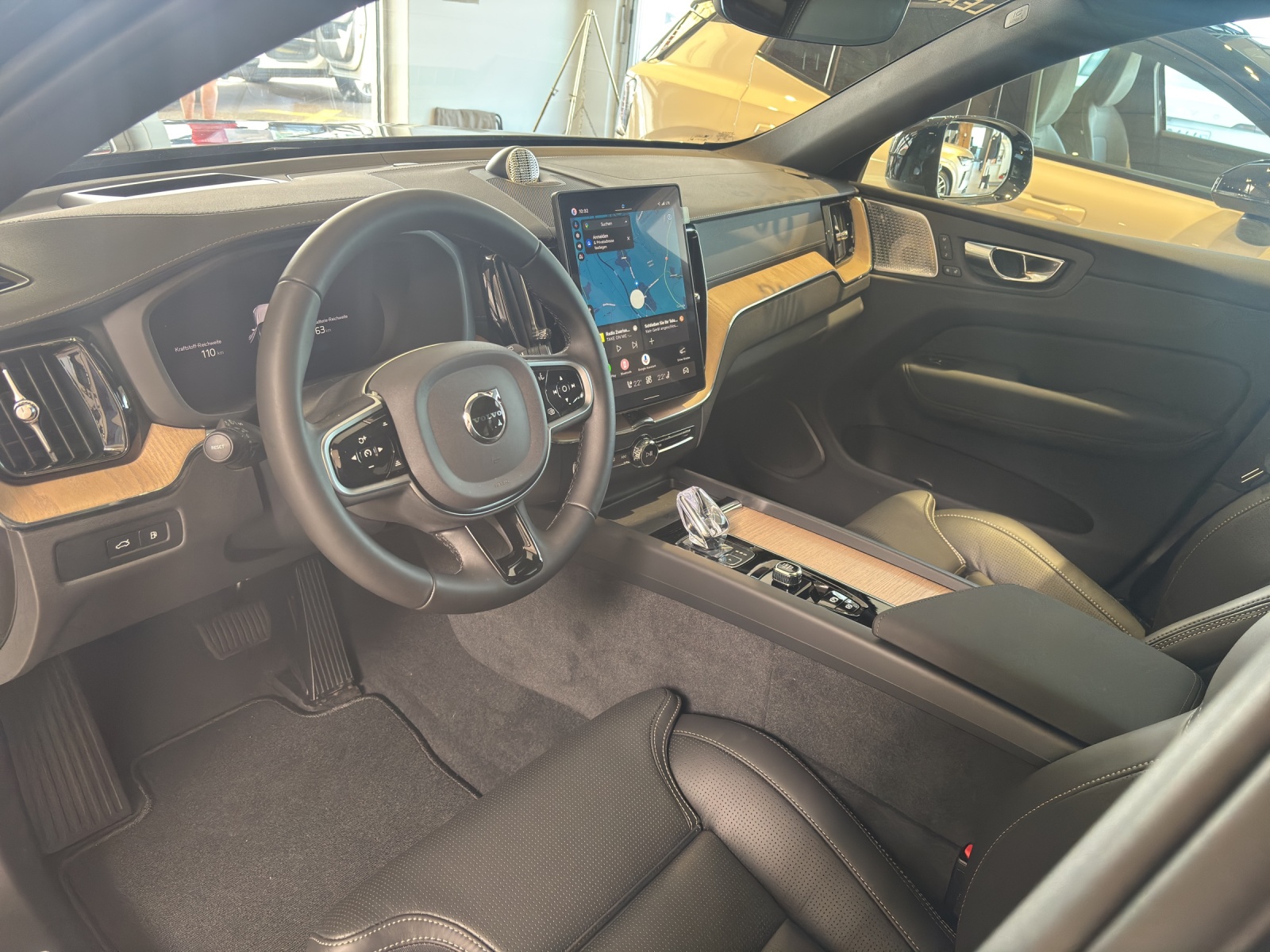 VOLVO XC60 2.0 T8 TE Ultra Dark eAWD 0,00% Leasing-image-8