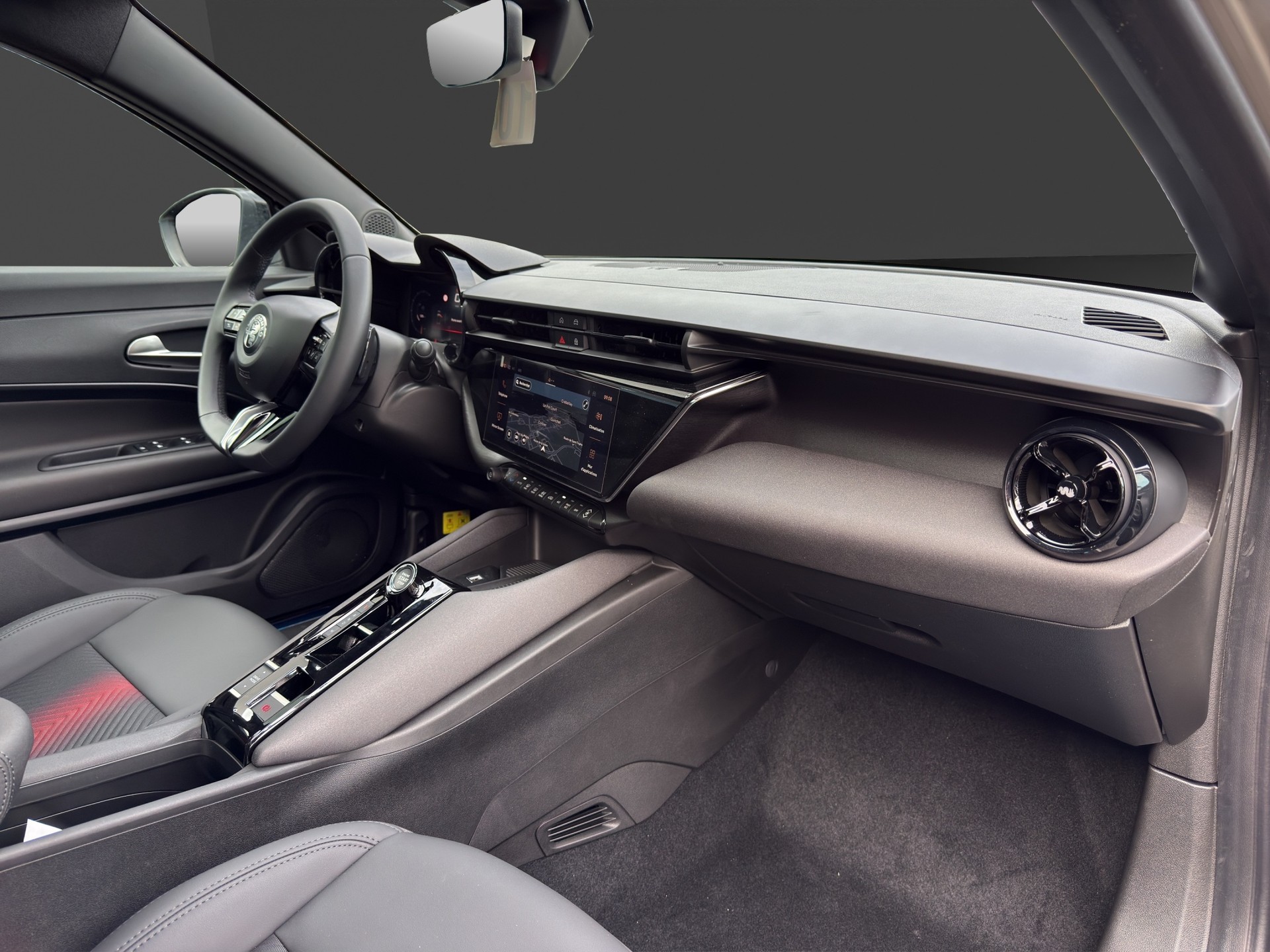 ALFA ROMEO Junior 1.2 48V Hybrid Speciale-image-13