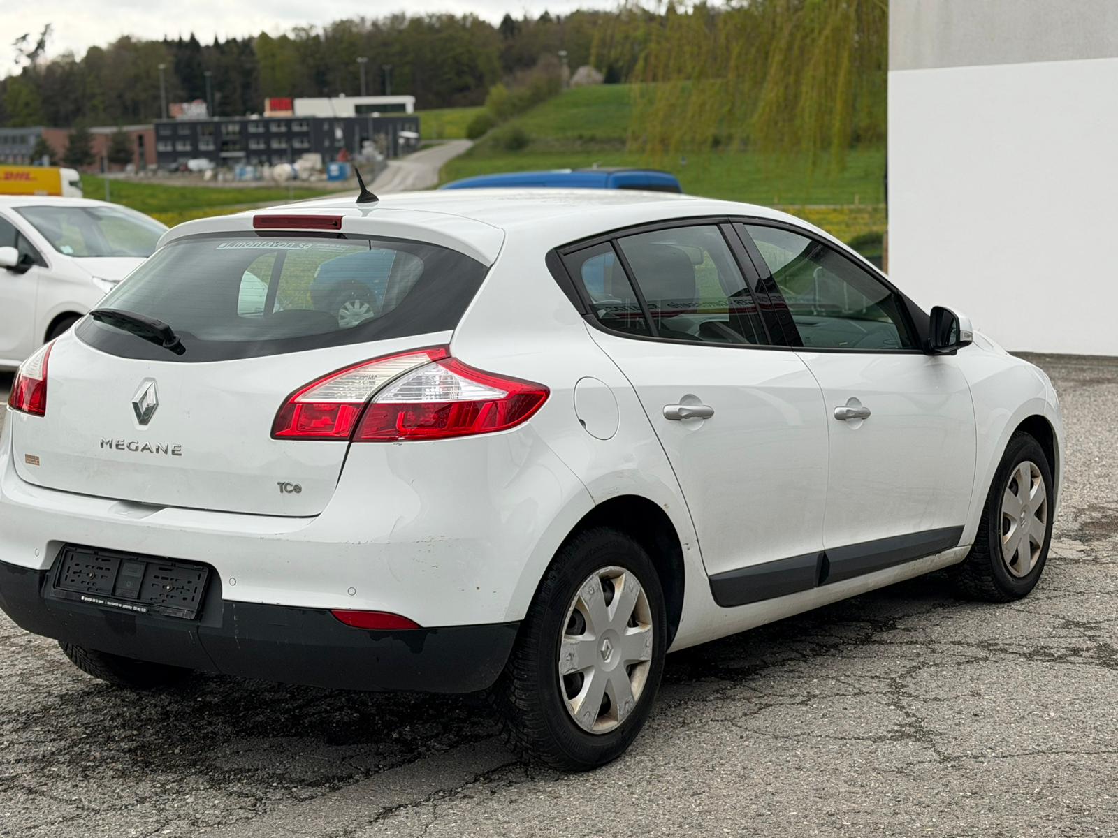 RENAULT Mégane 1.4 16V Turbo Dynamique-image-2