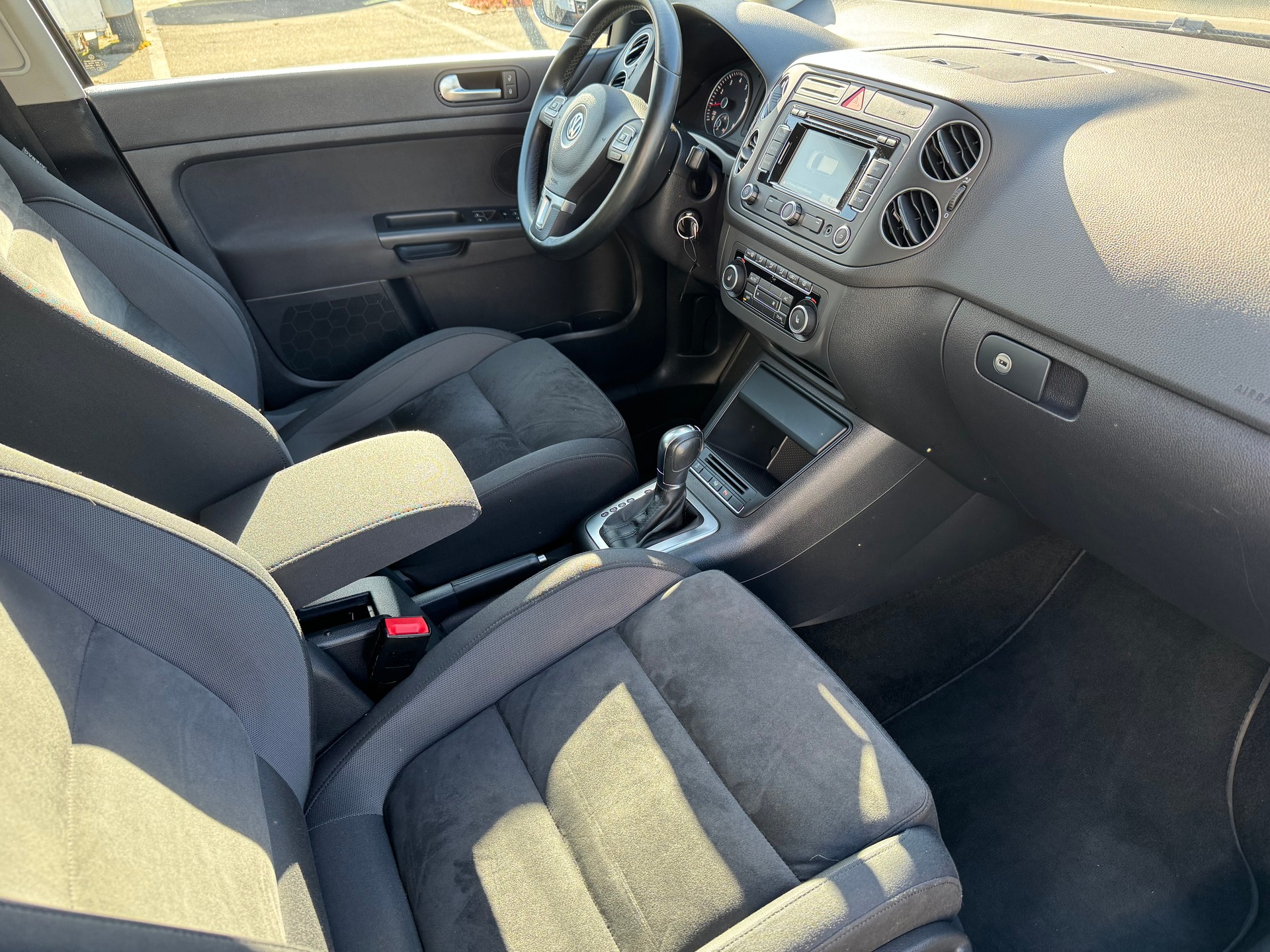 VW VW Golf Plus 1.4 TSI Highline DSG-image-10