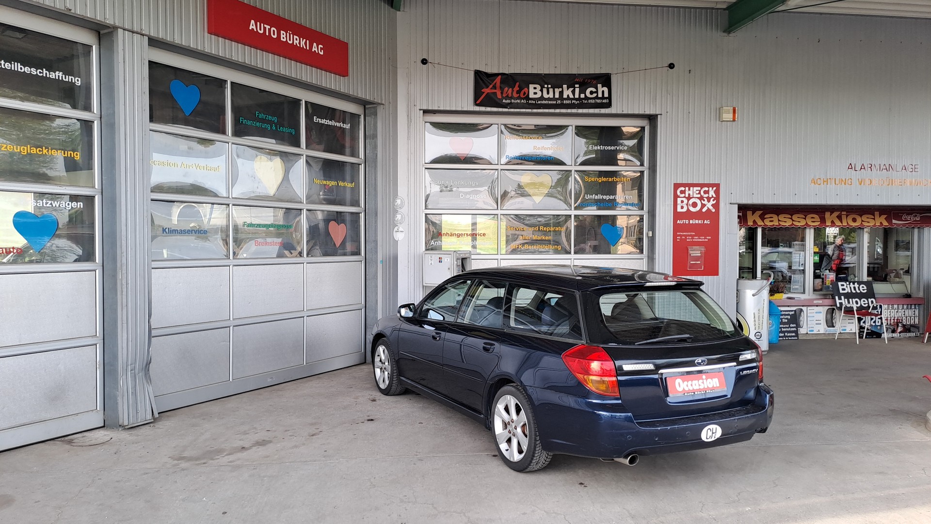 SUBARU Legacy 2.0i AWD Swiss-image-3