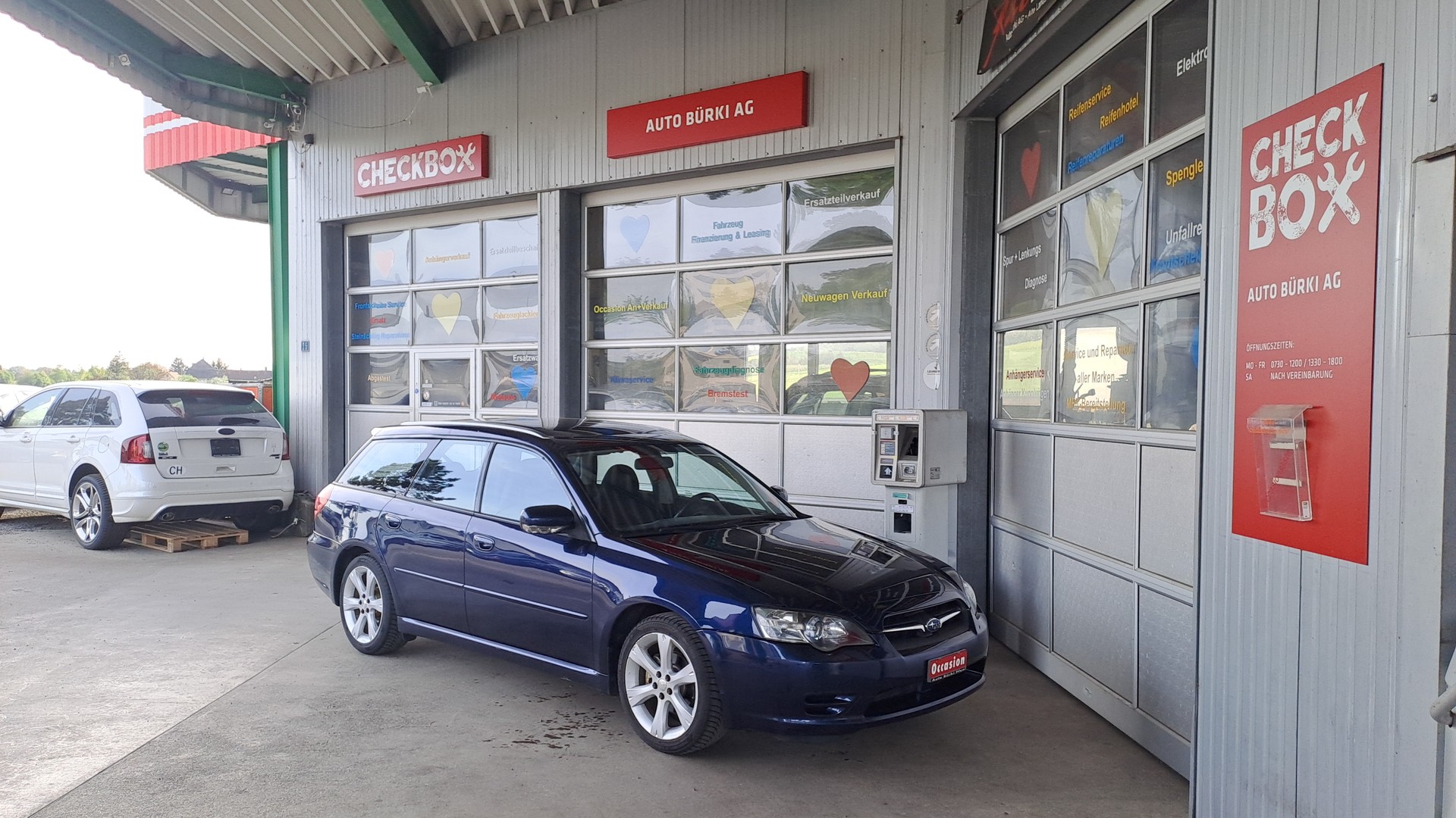 SUBARU Legacy 2.0i AWD Swiss-image-7