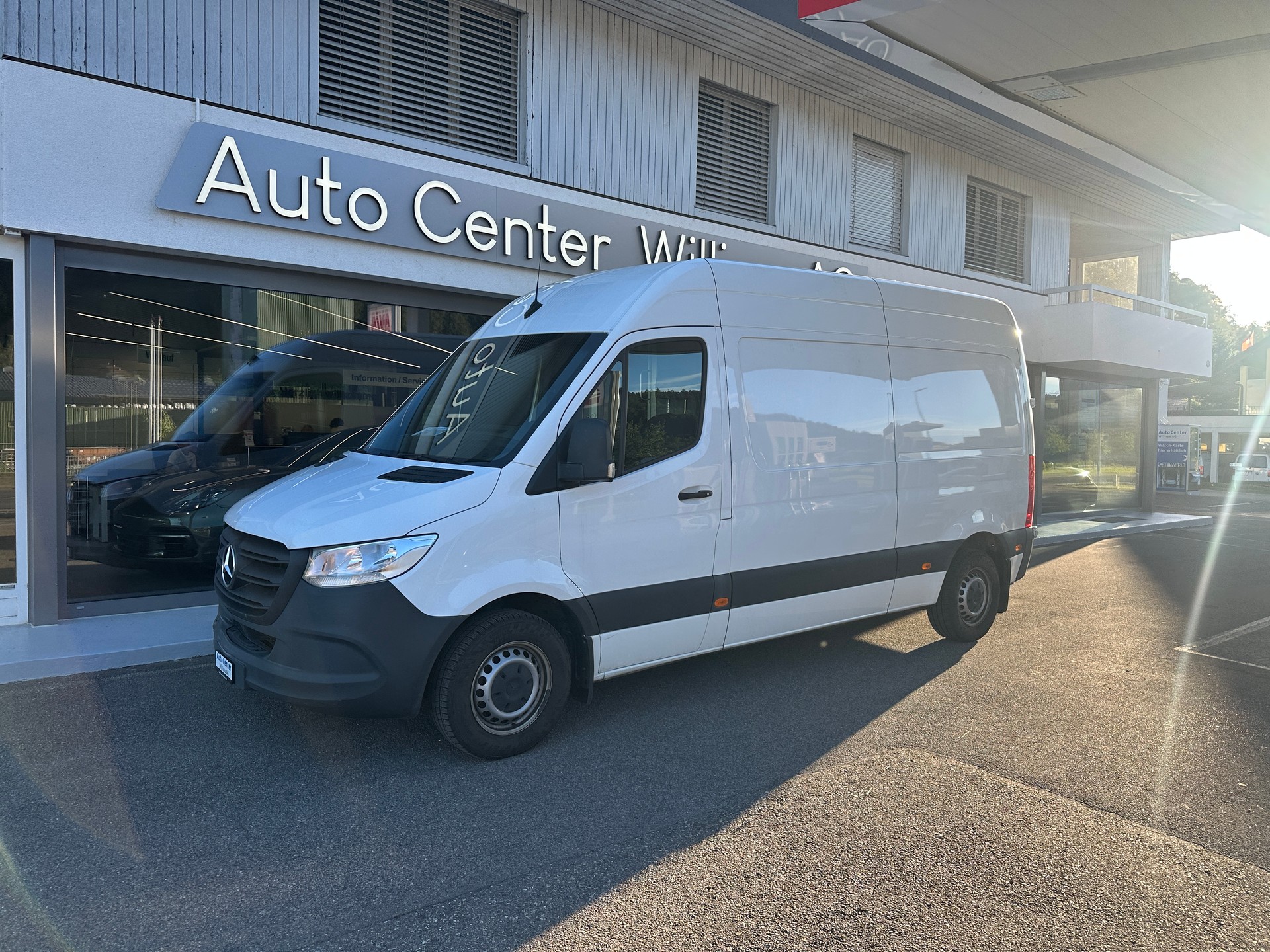 MERCEDES-BENZ Sprinter 315 CDI Standard Worker 9G-TRONIC FWD-image-0